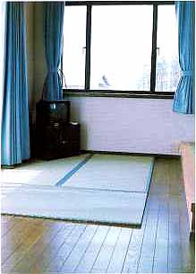 �t���A��